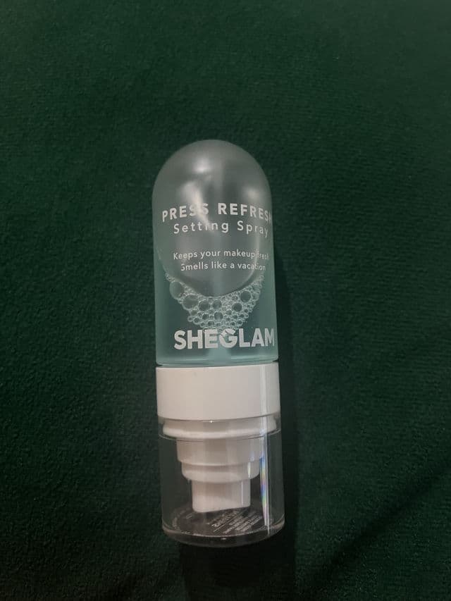 SHEGLAM Press Refresh Setting Spray review photo by juanaguzman
