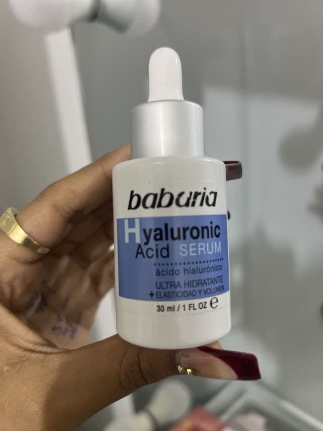 Babaria Hyaluronic Acid Serum review photo by Angelatv