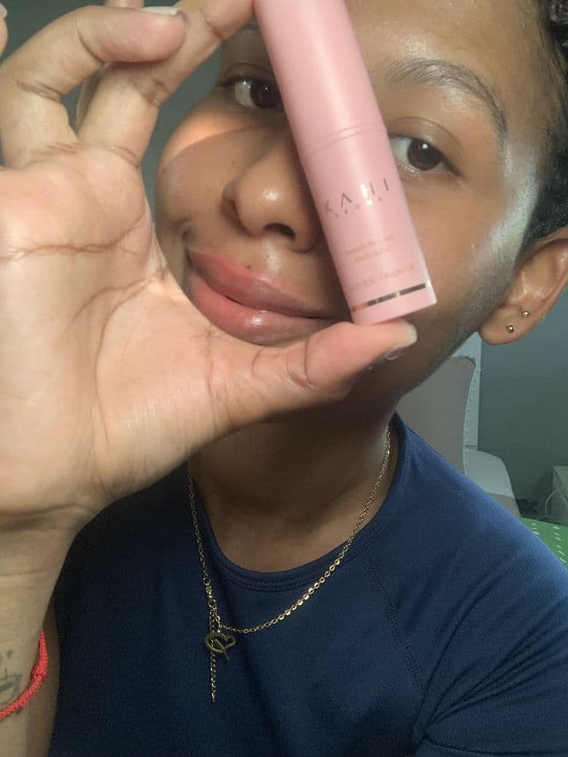 Kahi Kisstin Balm review photo by nunez
