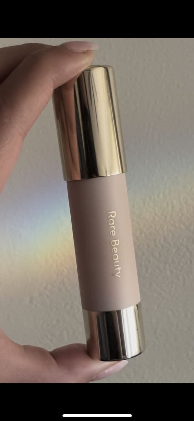 Rare Beauty Warm Wishes Effortless Bronzer Stick - Happy Sol review photo by Gabbiblogs