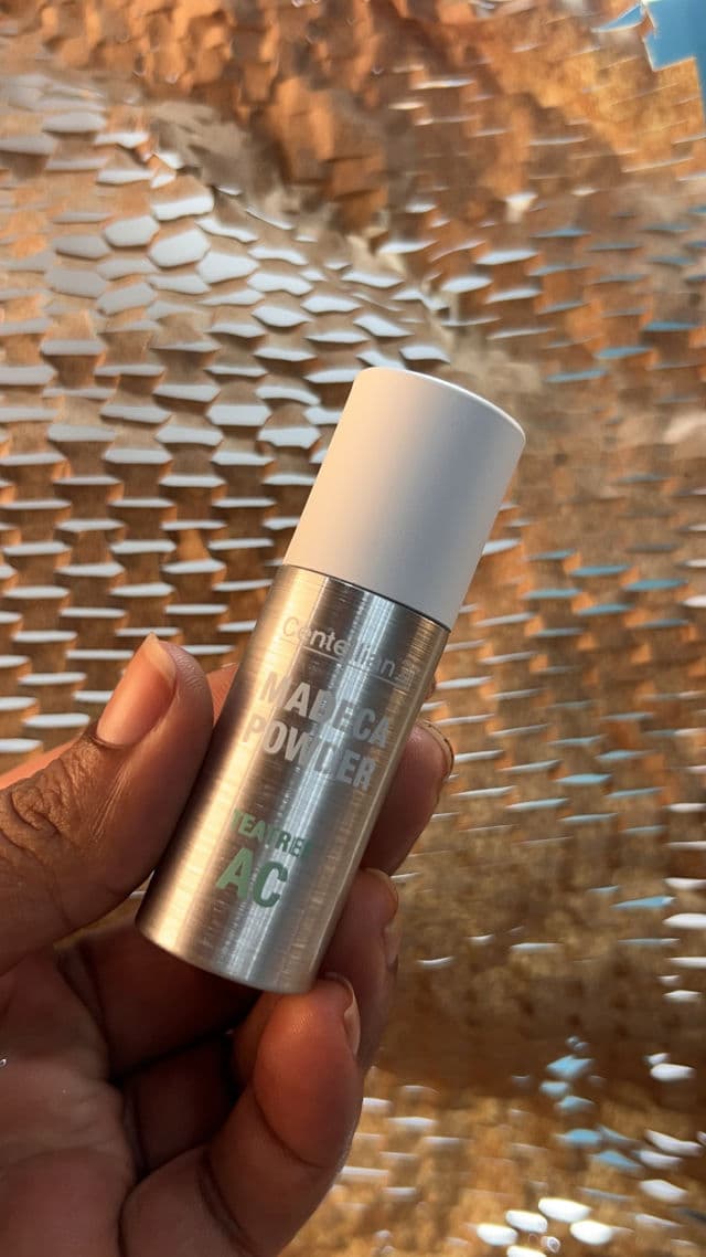 Centellian24 Madeca Powder Tea Tree AC review photo by katherineariasv