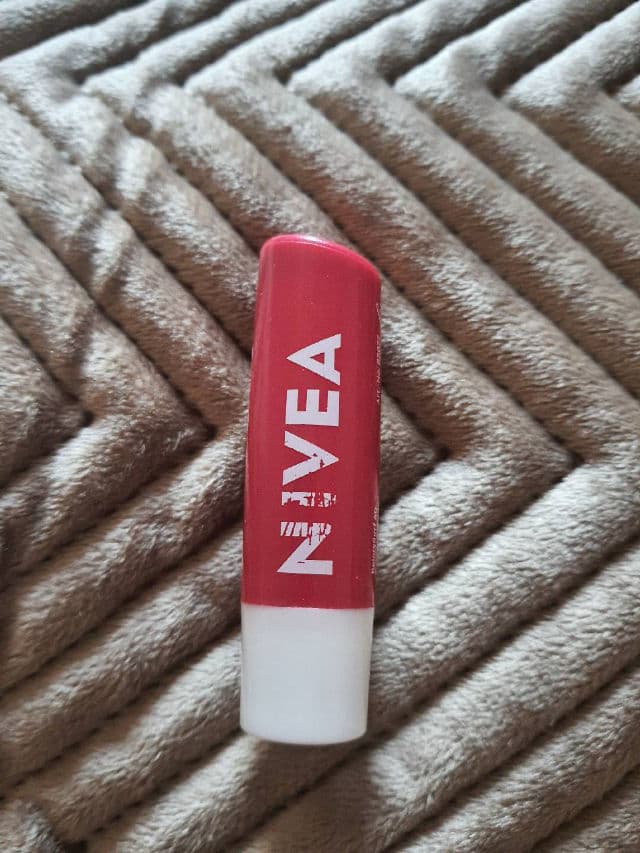 Nivea Lip Care Blackberry Shine review photo by kethryn