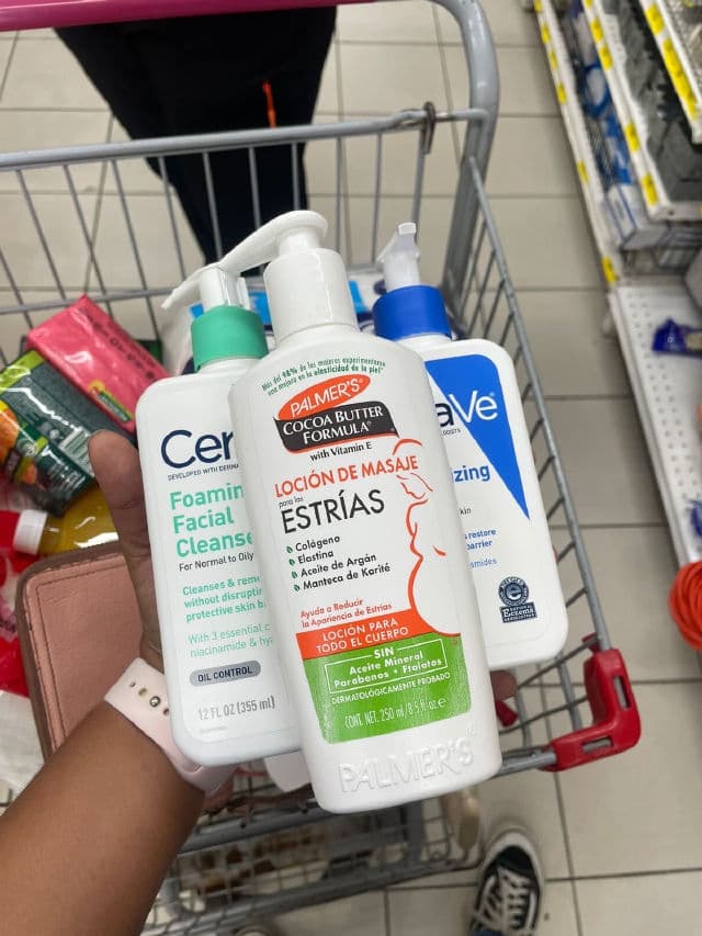 Palmer's Cocoa Butter Formula Massage Lotion for Stretch Marks review photo by karrmin