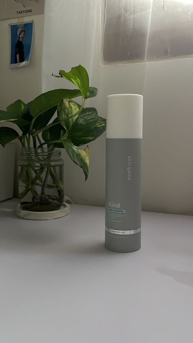 Skin game Kind Watery Moisturizer review photo by Wanodya