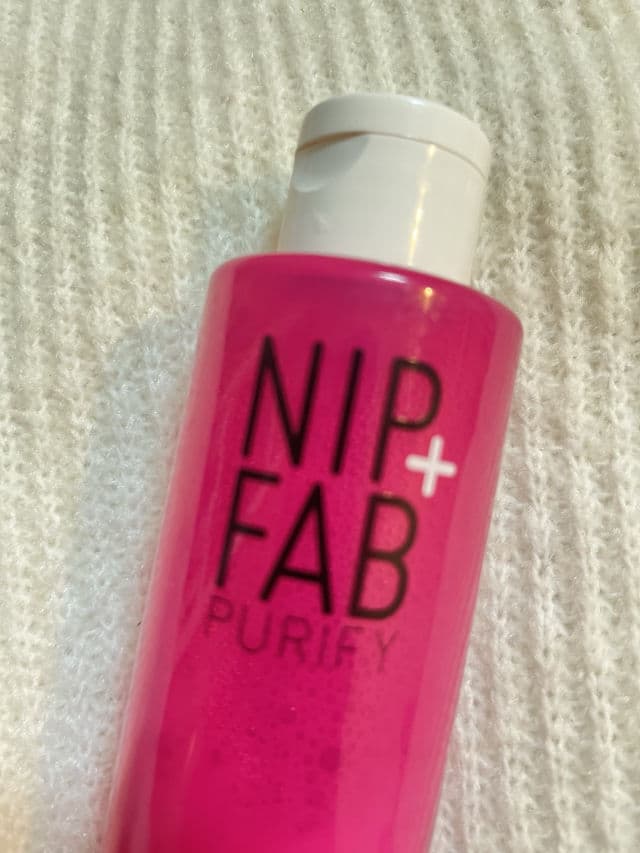 Nip + Fab Salicylic Fix Gel Cleanser review photo by shiyaUGc