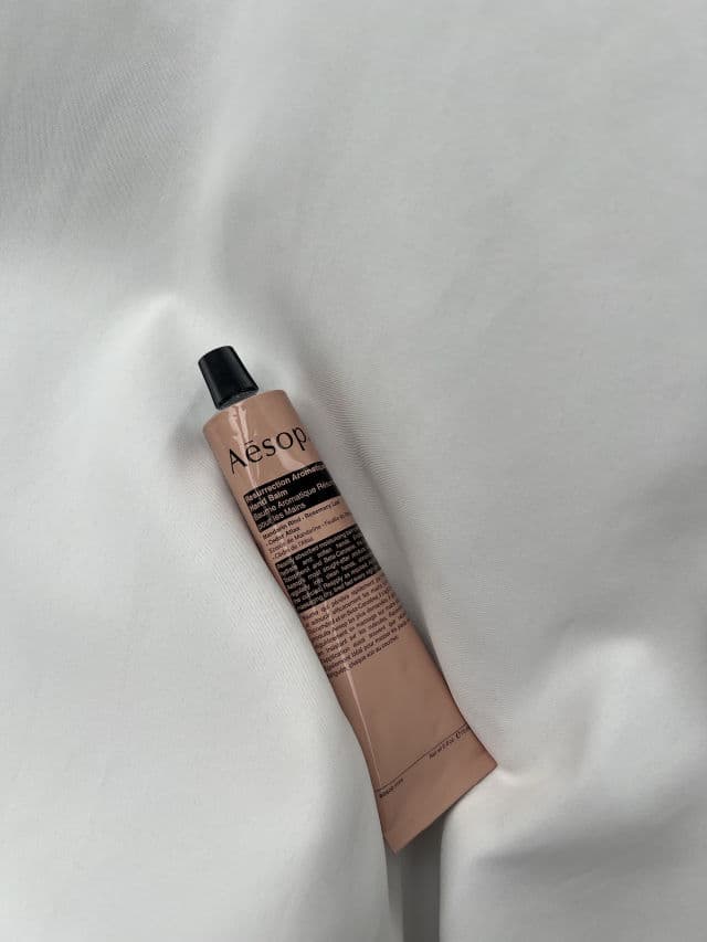 Aesop Resurrection Aromatique Hand Balm review photo by Lluneliss