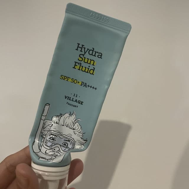 Village 11 Factory Hydra Sun Fluid review photo by Ruthieandskincare