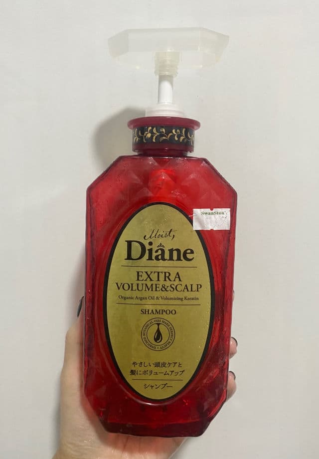Moist Diane Extra Volume & Scalp Shampoo review photo by pocelyn