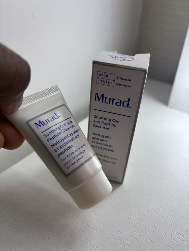 Murad Soothing Oat & Peptide Cleanser review photo by StephEzy