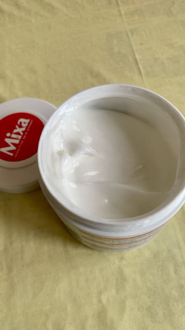 Mixa Urea Cica Repair Hauterneuernde Creme review photo by Ape84