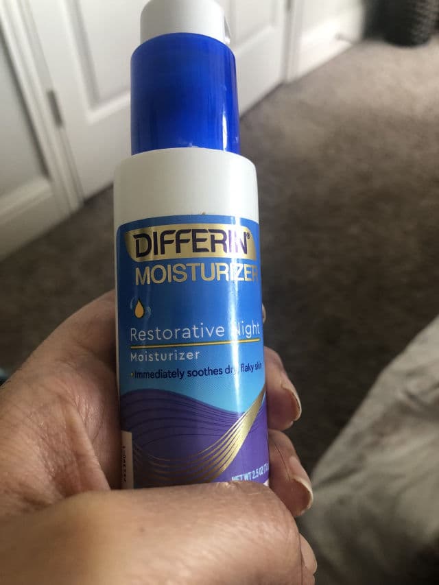 Differin Restorative Night Moisturizer review photo by MKG