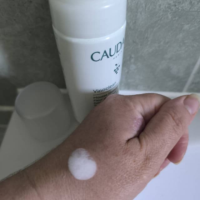 Caudalie Paris Vinoclean Instant Foaming Cleanser  review photo by Vimdit