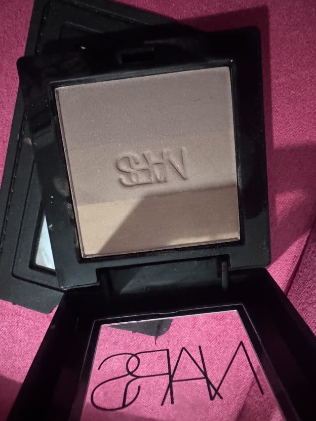NARS Voyageur Eyeshadow Palette - Suede review photo by Blair8