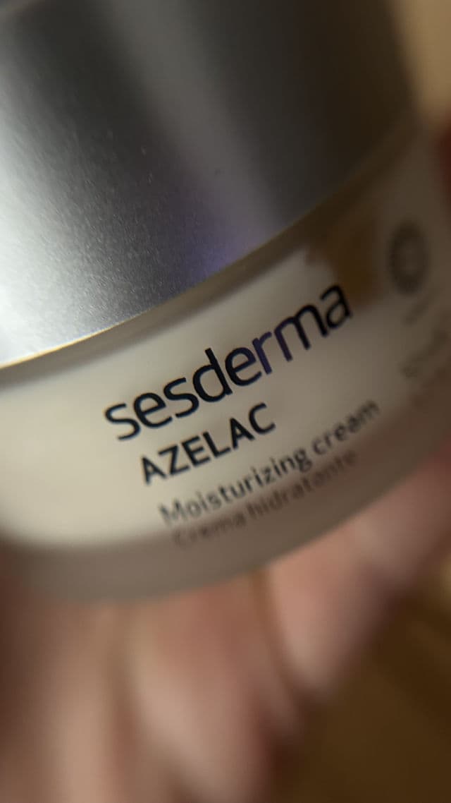 Sesderma Azelac Moisturizing Cream review photo by Tatianamamontova