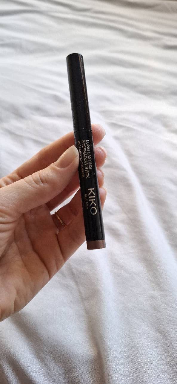 Kiko 49 Ultramarine Blue review photo by olhaha