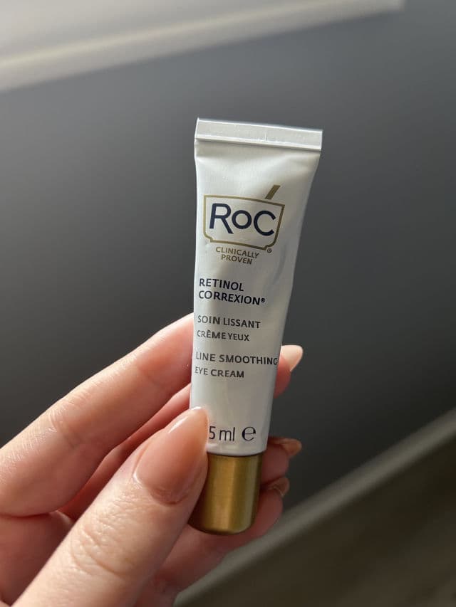 RoC Retinol Correxion® Line Smoothing Eye Cream review photo by nessaciri