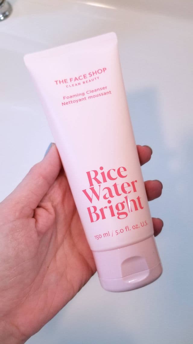 THE FACE SHOP Rice Water Bright Foaming Cleanser review photo by BellaB