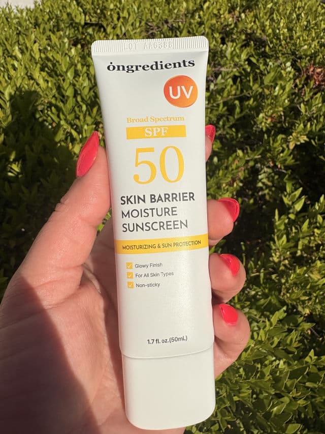 Ongredients Skin Barrier Moisture Sunscreen Broad Spectrum SPF 50 review photo by Alieen
