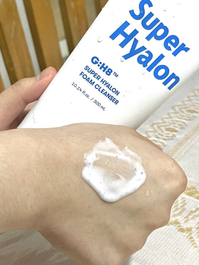 VT COSMETICS Super Hyalon Foam Cleanser review photo by Acdv