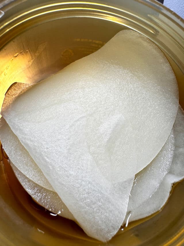 SKIN1004 Madagascar Centella Quick Calming Pad review photo by freshmochiskin