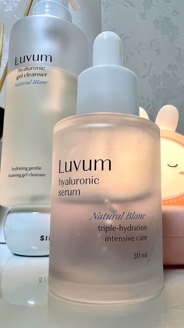 Luvum Natural Blanc Hyaluronic Serum review photo by freshmochiskin
