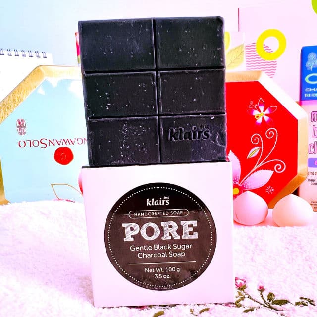 Dear, Klairs Gentle Black Sugar Charcoal Soap review photo by freshmochiskin