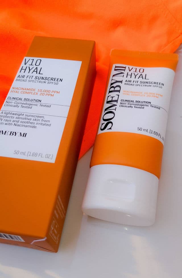 V10 Hyal Air Fit Sunscreen SPF50 product review