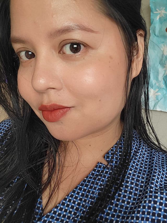 Lisa Eldridge Seamless Skin Foundation review photo by Chrisfabulosity