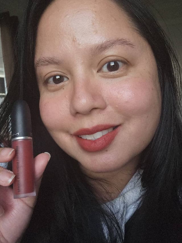 MAC Powder Kiss Liquid Lipcolour review photo by Chrisfabulosity
