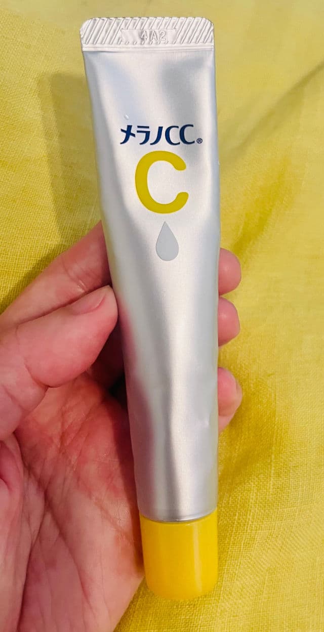 Rohto Mentholatum Melano CC Intensive Anti-Spot Essence review photo by esthicatq