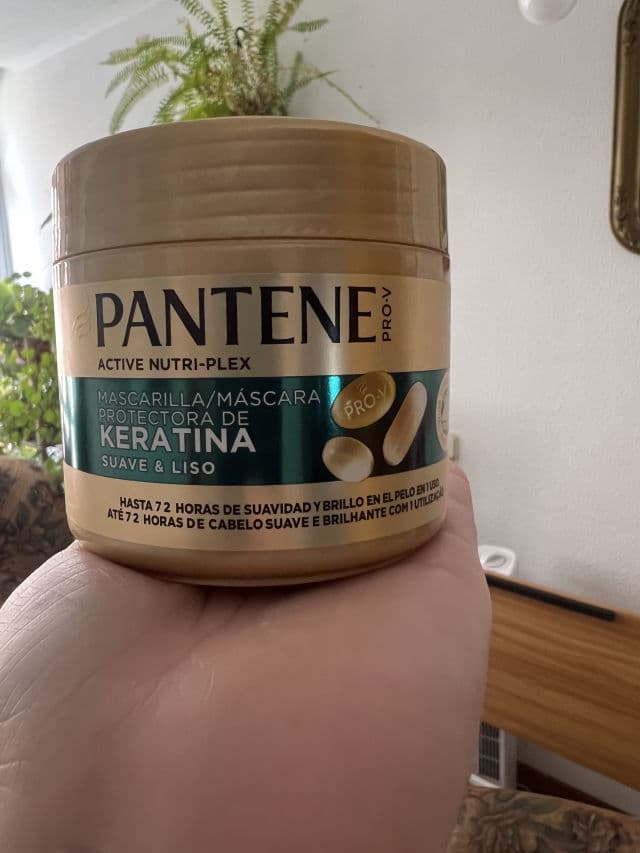 Pantene Pro V Keratin Reconstruct Mask Smooth & Sleek Hair Mask review photo by JulietSuarez