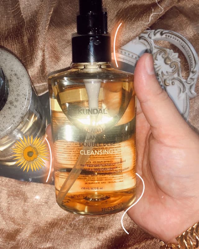 Kundal Macadamia Balancing & Moisture Double Deep Cleansing Oil review photo by Aimiiiiibaby
