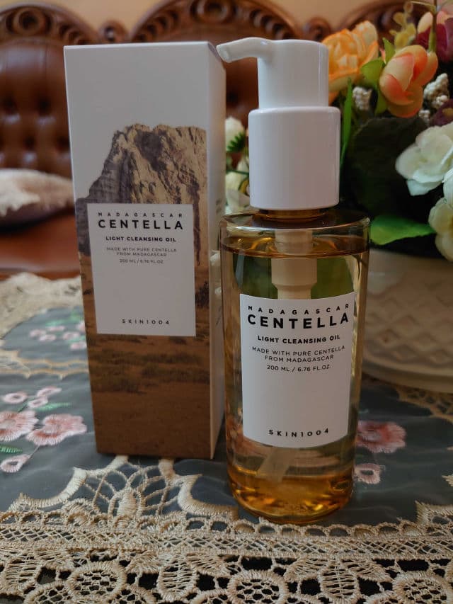 SKIN1004 Madagascar Centella Light Cleansing Oil review photo by donaoktaviaa