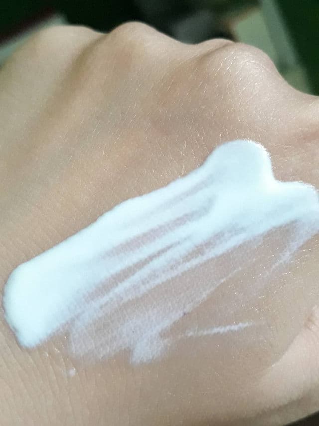 Real Barrier Cera Moisture Barrier Sun Cream SPF50+ PA++++ review photo by Lovable29