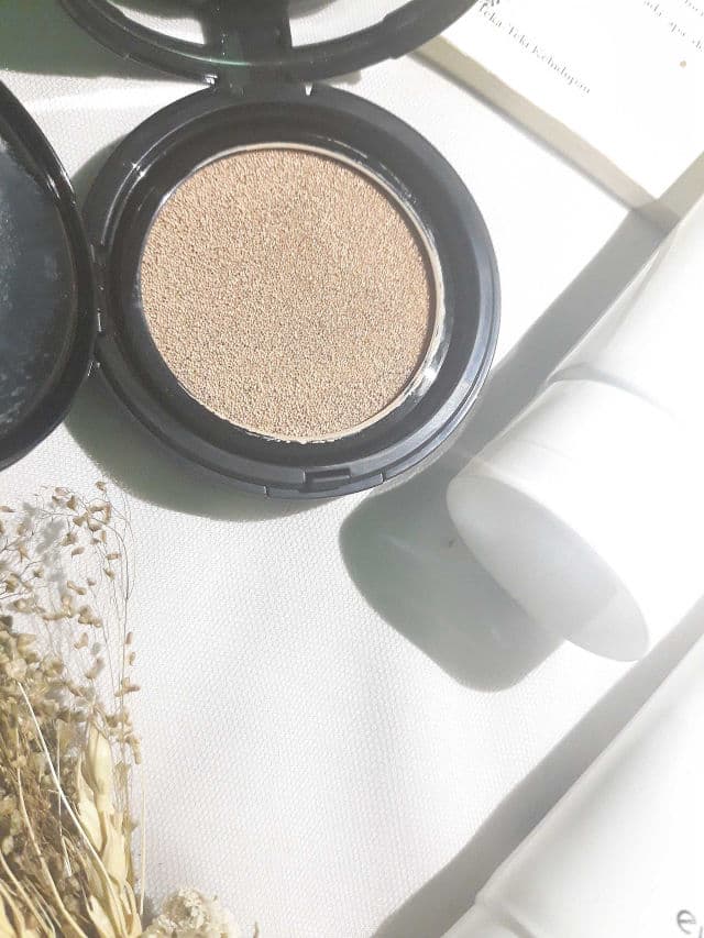EYENLIP Matt Fit Cover Cushion SPF50+ PA++++ review photo by Lovable29