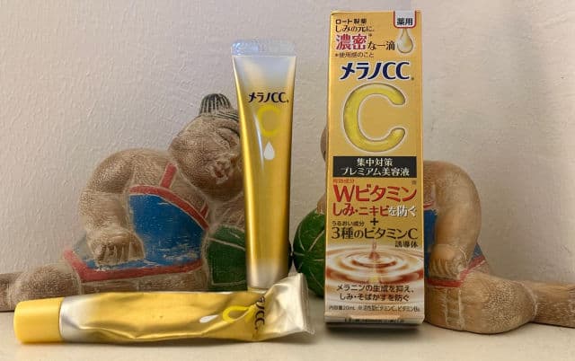 Rohto Melano CC Vitamin C Premium Essence review photo by Clurue