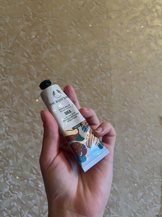 The Body Shop Shea Butter Hand Cream review photo by khatieugc