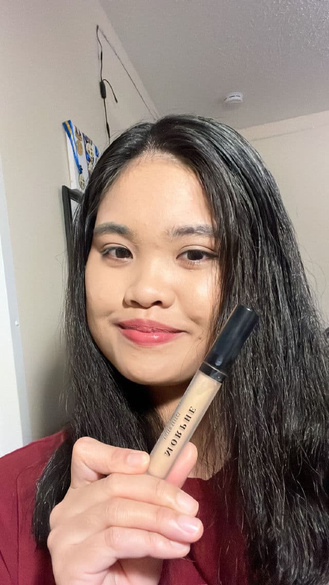 Morphe Filter Effect Soft Radiance Concealer review photo by Pearly08