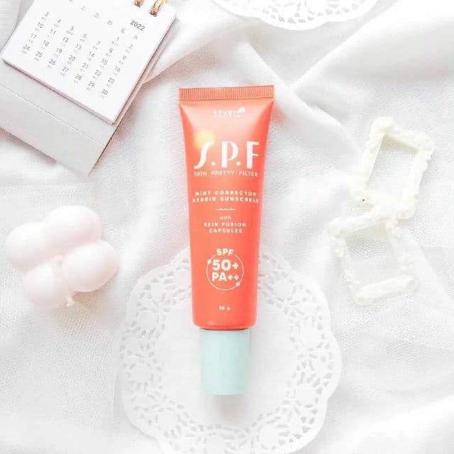 Studio Tropik SPF 50+ PA++ Skin Pretty Filter review photo by moellyc