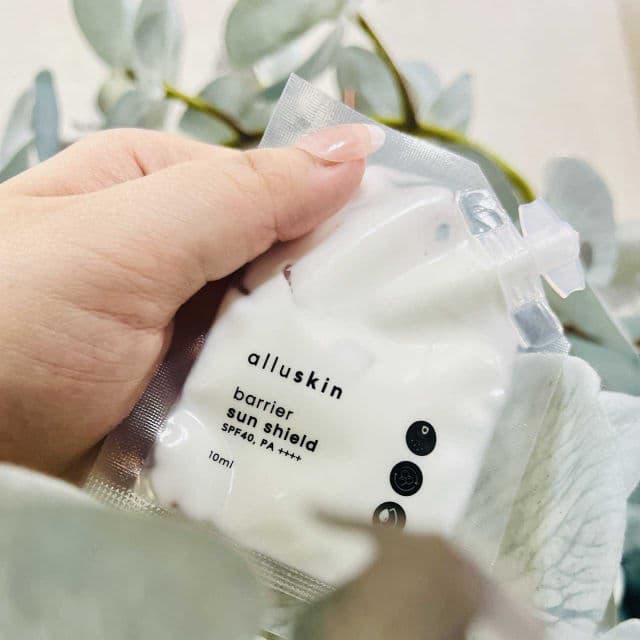 Alluskin Barrier Sun Shield SPF 40 PA++++ review photo by ezatulSkincareDiary