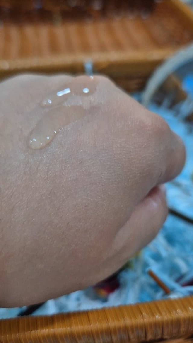Kayman Beauty HoneyGlo Nourishing Essence review photo by ezatulSkincareDiary
