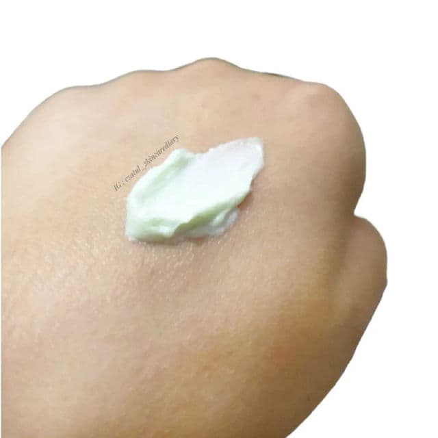 SKIN1004 Madagascar Centella Tea-Trica BHA Foam review photo by ezatulSkincareDiary