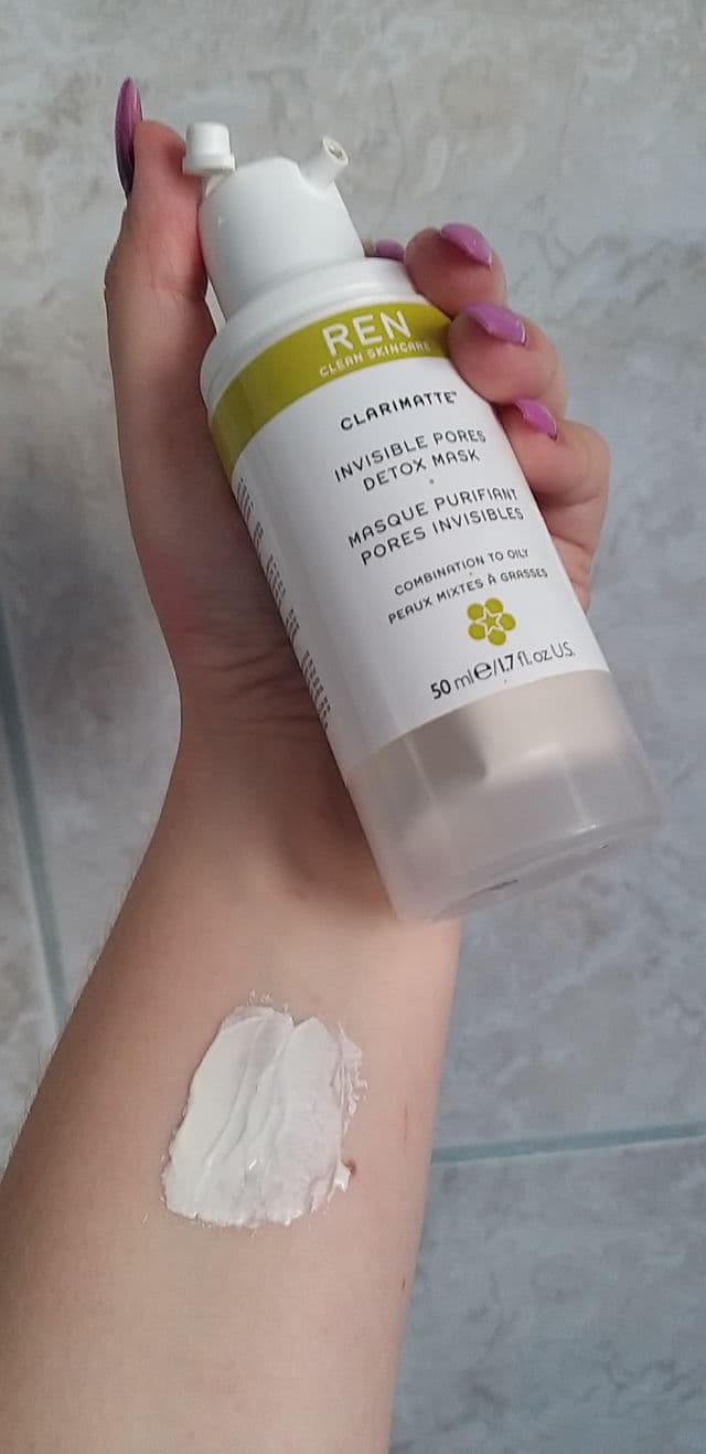 REN Clean Skincare Clarimatte Invisible Pores Detox Mask review photo by 4Natii6