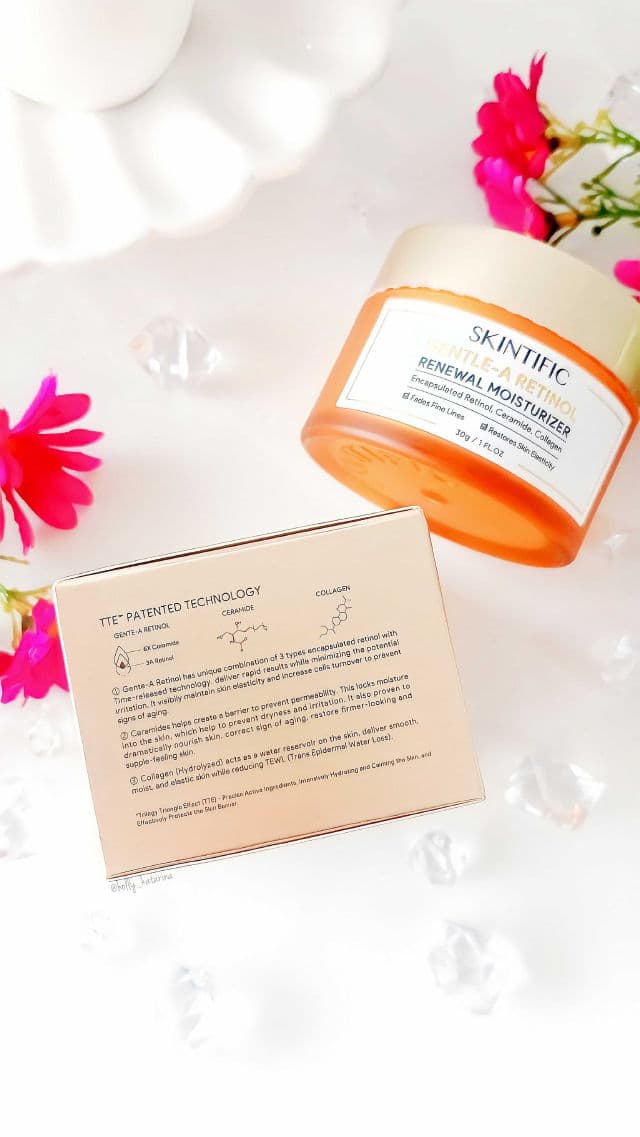 Skintific Gentle A Retinol Renewal Moisturizer review photo by Hollykatarina