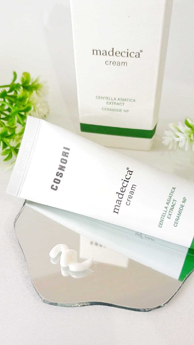 COSNORI Madecica Cream review photo by Hollykatarina
