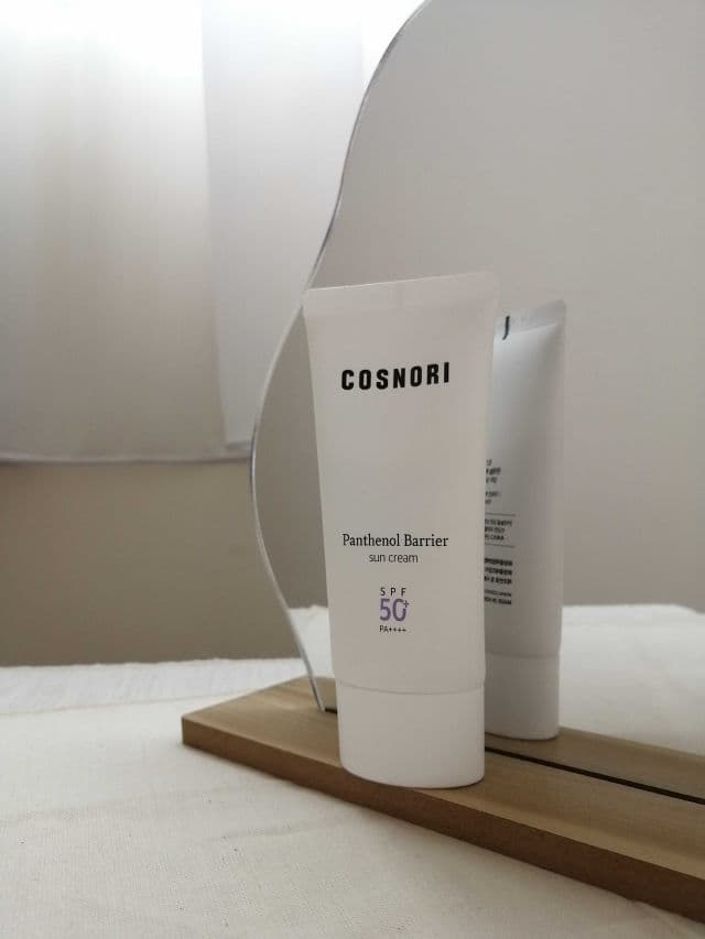 COSNORI Panthenol Barrier Sun Cream SPF50+ PA++++ review photo by Masktery