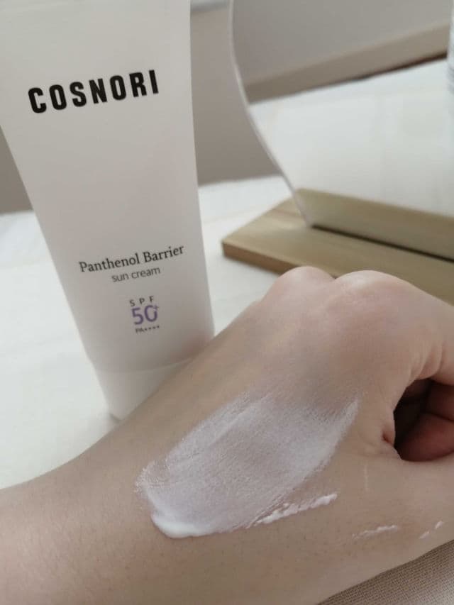 COSNORI Panthenol Barrier Sun Cream SPF50+ PA++++ review photo by Masktery