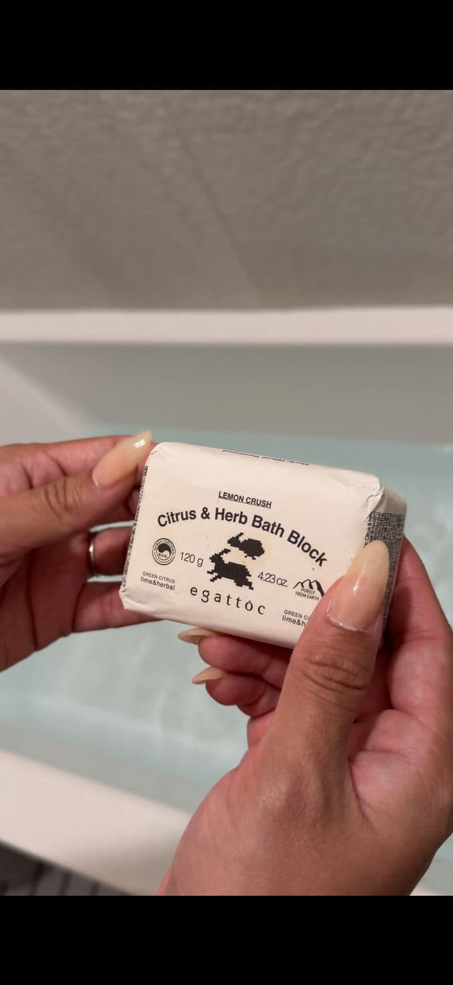 EGATTOC Citrus & Herb Bath Block - Lemon Crush review photo by angiieer