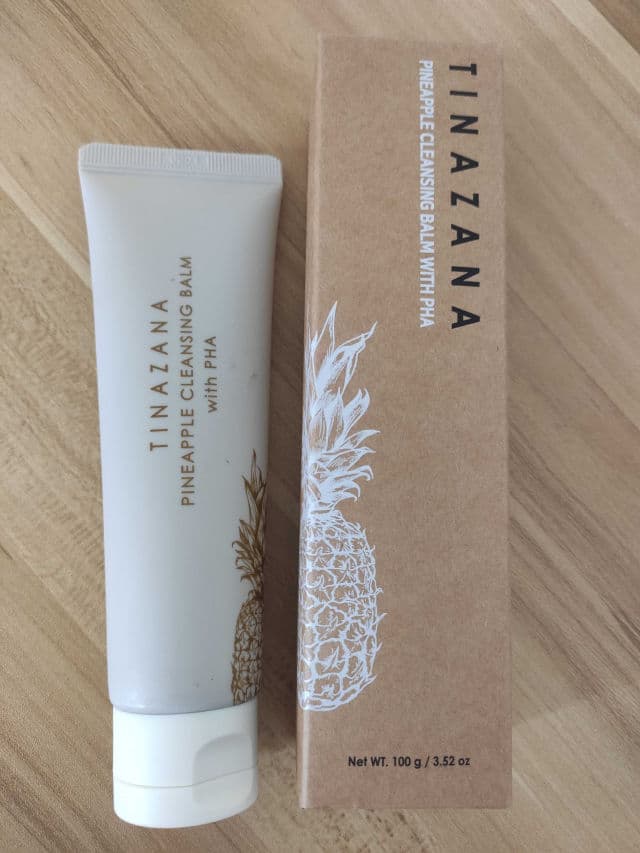 Tinazana Pineapple Cleansing Balm with PHA review photo by Stepfhanie