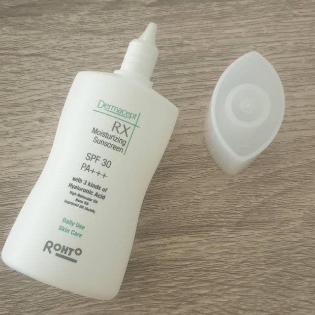 Rohto Dermacept RX Moisturising Sunscreen SPF 50 PA ++++ review photo by Cravingforglowskin